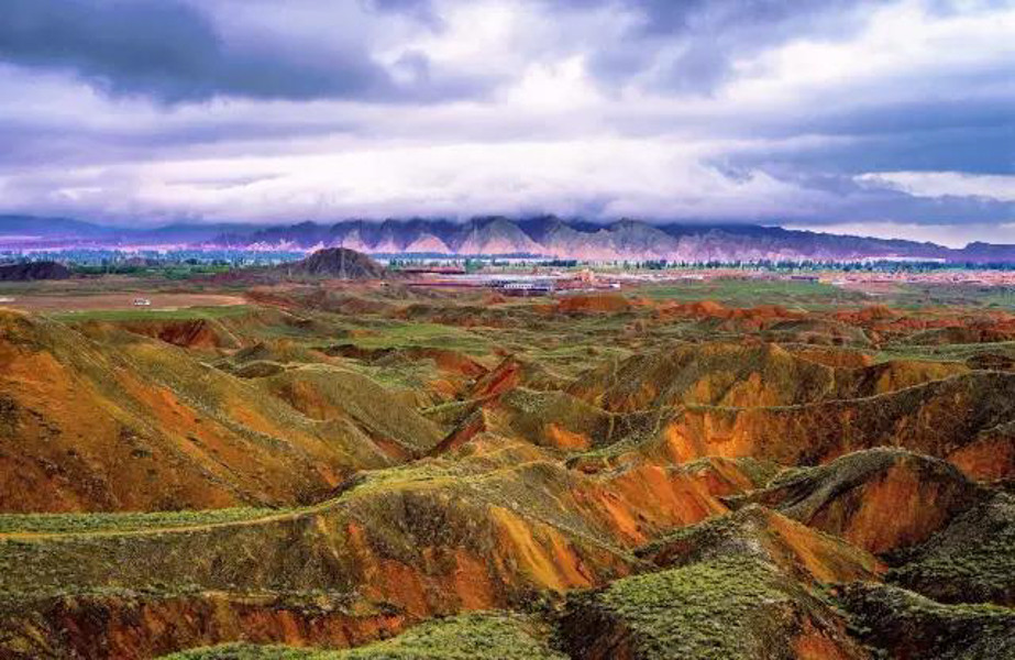 丝路明珠甘肃，千年历史的璀璨瑰宝